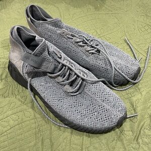 Men’s Adidas’s shoes